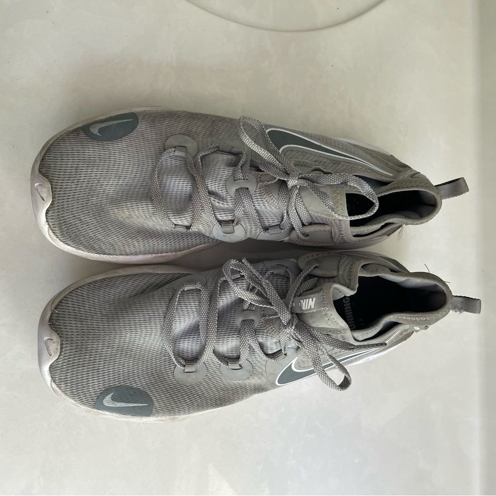 Nike Flex Men's Athletic Shoes in Gray 13 - Picture 4 of 8
